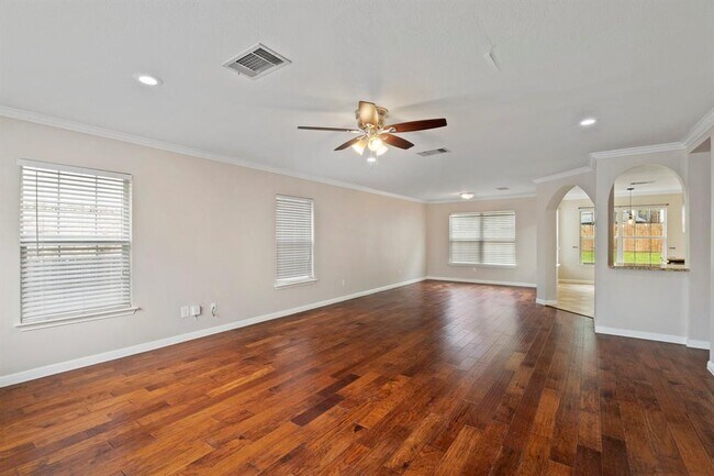 Building Photo - 1809 Ruthie Run