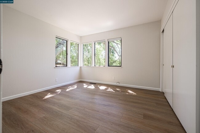 Building Photo - 47 El Gavilan Rd