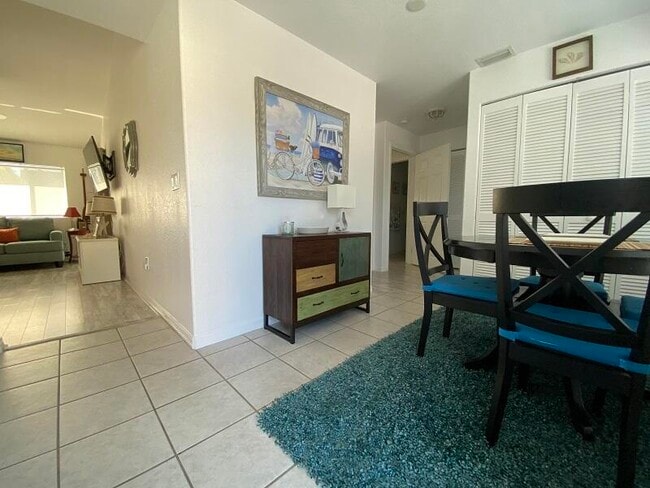 Building Photo - 343 Ocean Park Ln