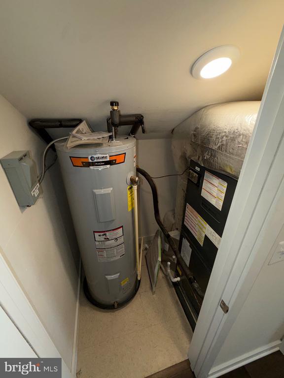 Building Photo - 3301 Demirel Way