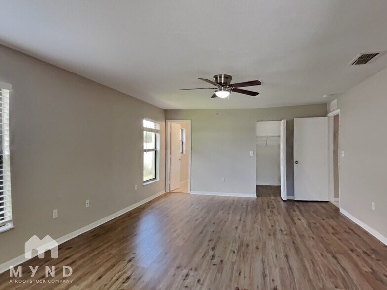 Building Photo - 530 Delido Way