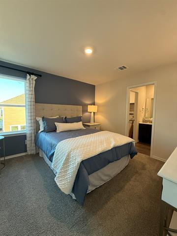 Building Photo - 323 Clematis St