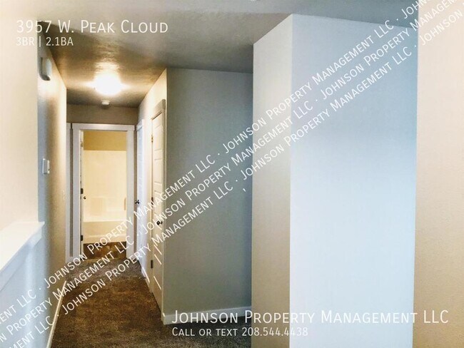 Building Photo - 3957 W Peak Cloud Dr