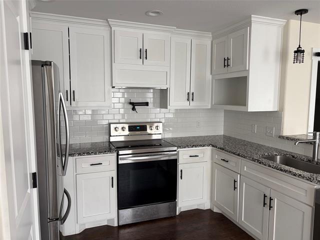 Building Photo - 152 Doolittle St