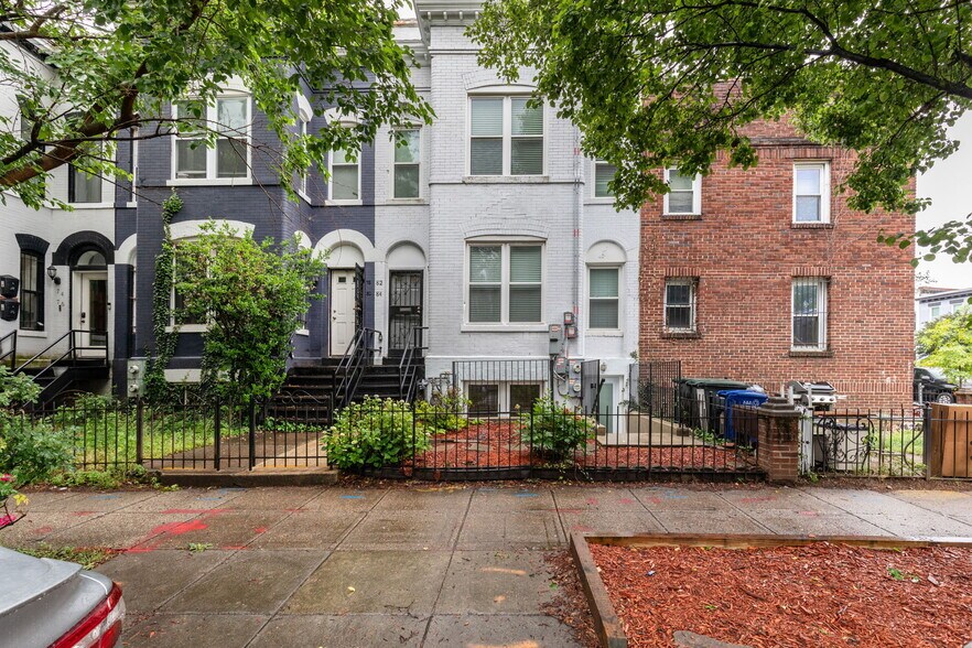 Building Photo - 84 Q St NW