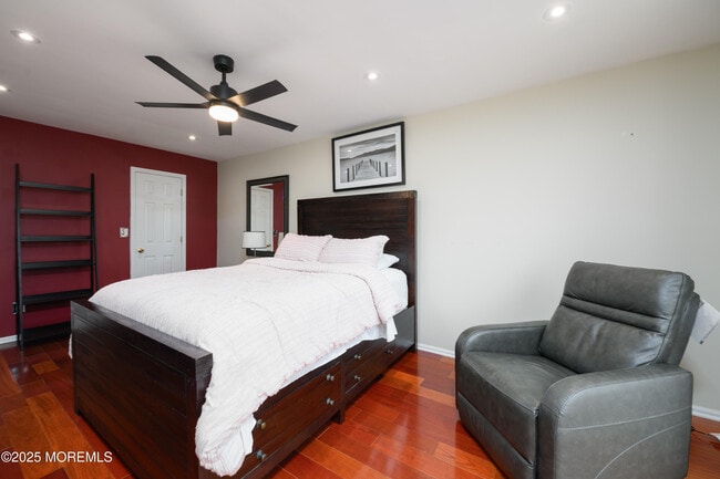 Building Photo - 106 Marina Bay Ct