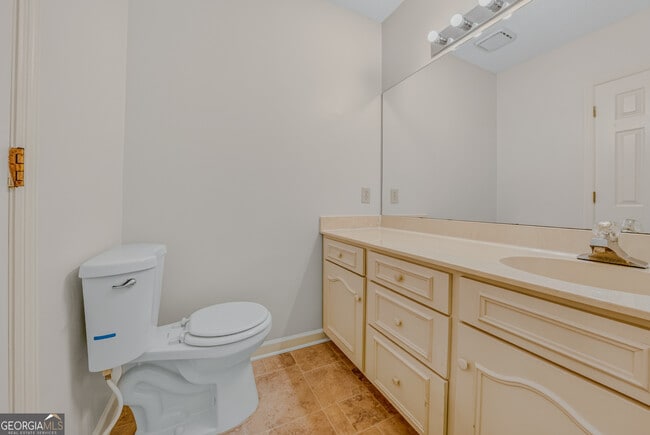Building Photo - 207 Harwell Ave