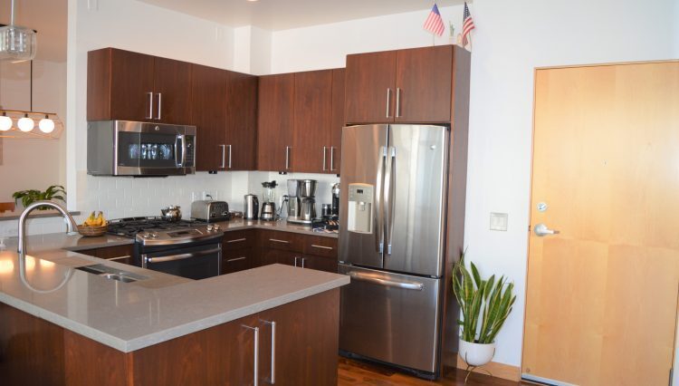 Building Photo - 309 W Washington Ave