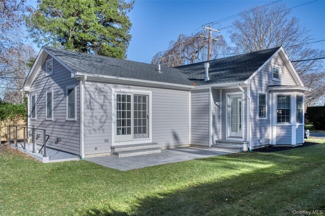 Building Photo - 130 Village Ln