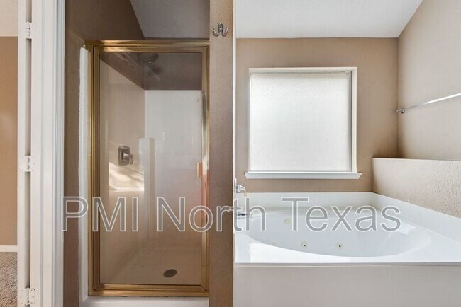 Building Photo - 4507 Stones River Rd