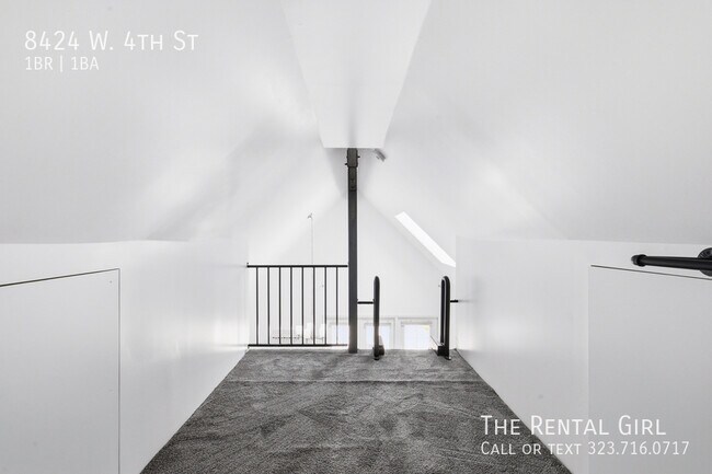 Building Photo - 8424 4th St