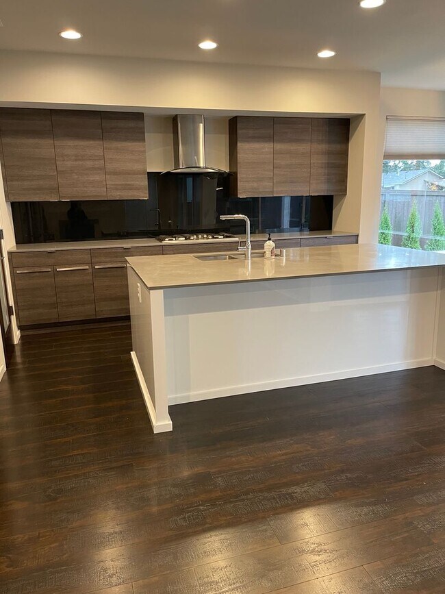 Building Photo - Beautiful Mainvue Home in Maple Valley!