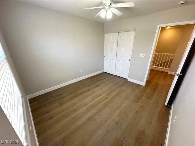 Building Photo - 9978 Erie Stream Way