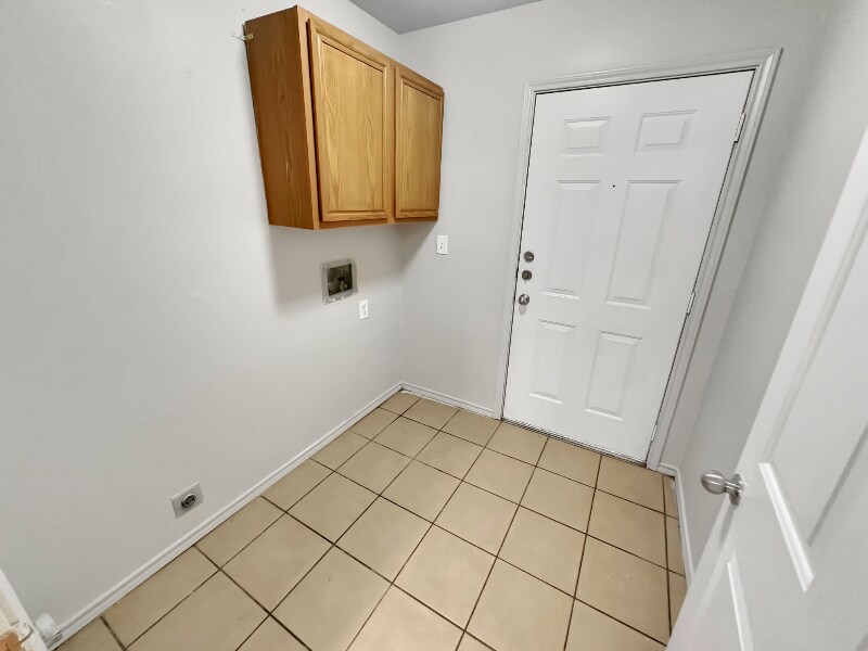 Building Photo - 511 N Brentwood Ave
