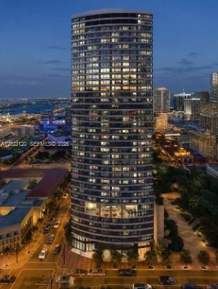 Building Photo - 225 N Miami Ave