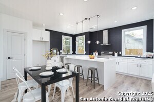 Building Photo - 419 N Mesquite St