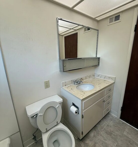 Building Photo - 5331 Constellation Way