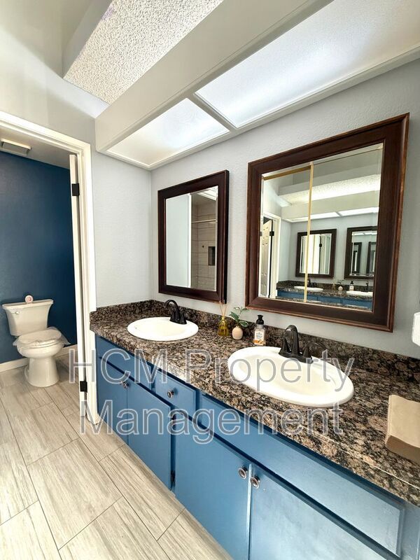 Building Photo - 20975 Eagles Glen