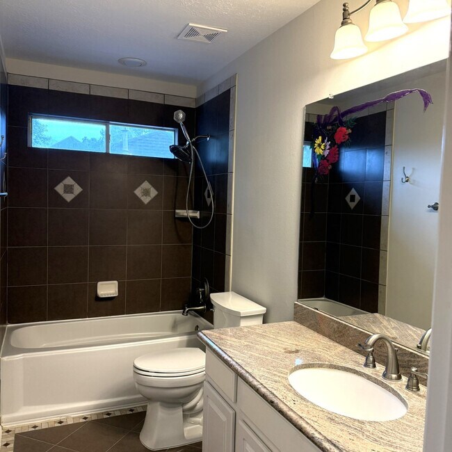 Building Photo - 2203 Blossom Creek Trail