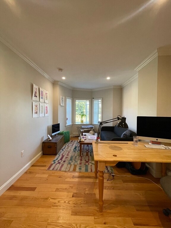 Building Photo - 9 Savin Hill Ave