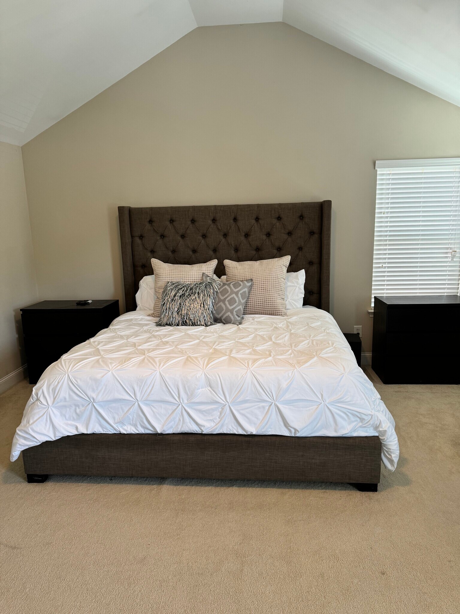 Master Bedroom - 4995 Jack Dr