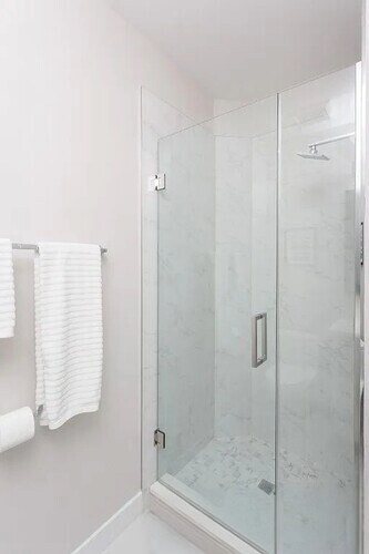 Building Photo - 942 W Montana St