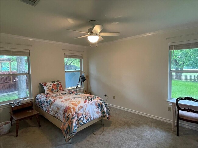 Building Photo - 603 Greenfield Cove