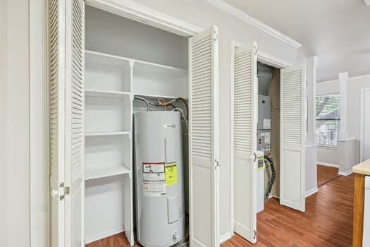 Building Photo - 1624 Aquarena Springs Dr