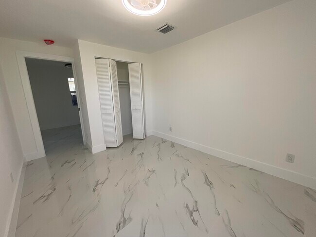 Building Photo - 700 Tallapoosa St