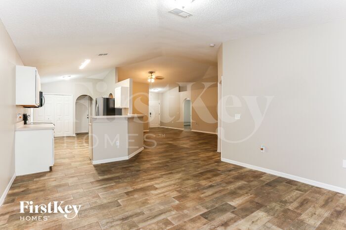 Building Photo - 2683 Cobblestone Forest Cir E