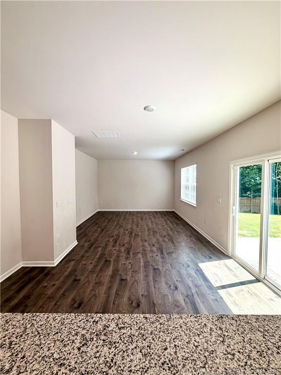 Building Photo - 305 Roberts Pl