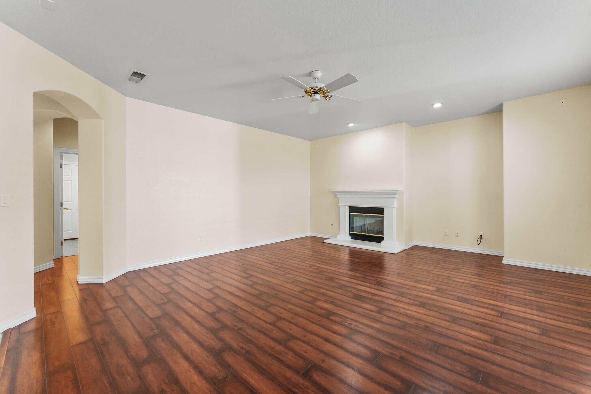 Building Photo - 5161 Weston Way
