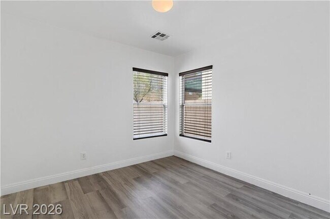 Building Photo - Beautiful North Las Vegas
