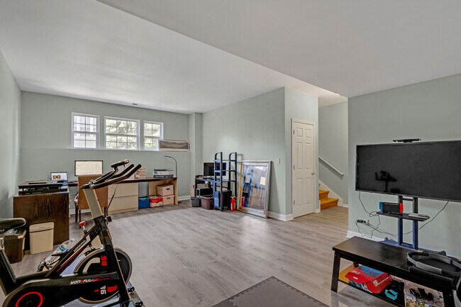 Building Photo - 1272 Georgetown Way