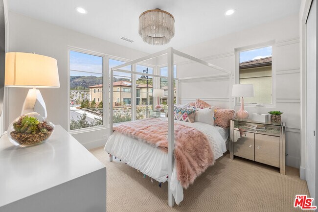 Building Photo - 20378 Marlow Ln