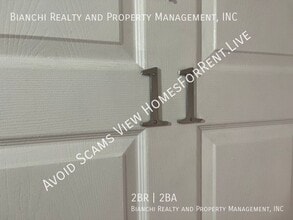 Building Photo - 2396 OrangePointe Ave