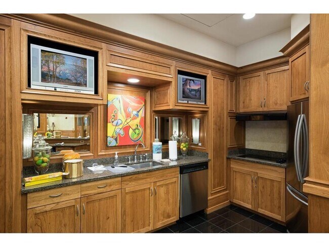 Building Photo - 500 E Grant St