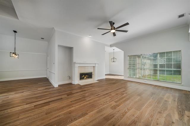 Building Photo - 4220 Oak Grove Dr