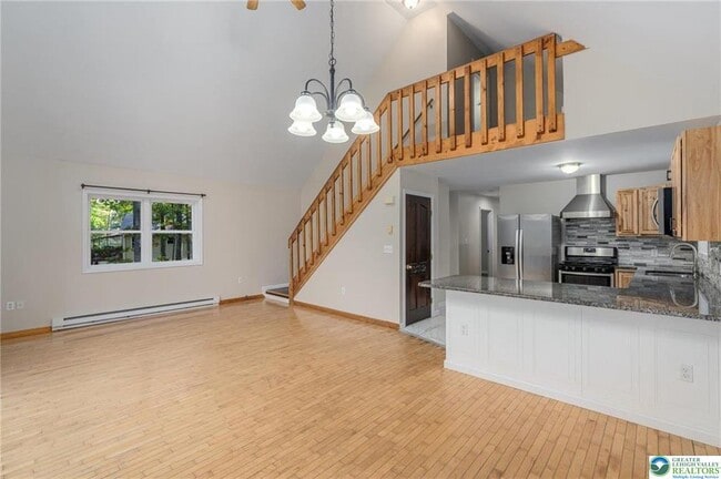 Building Photo - 273 Four Seasons Dr