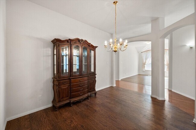 Building Photo - 6705 Terrace Glen Dr