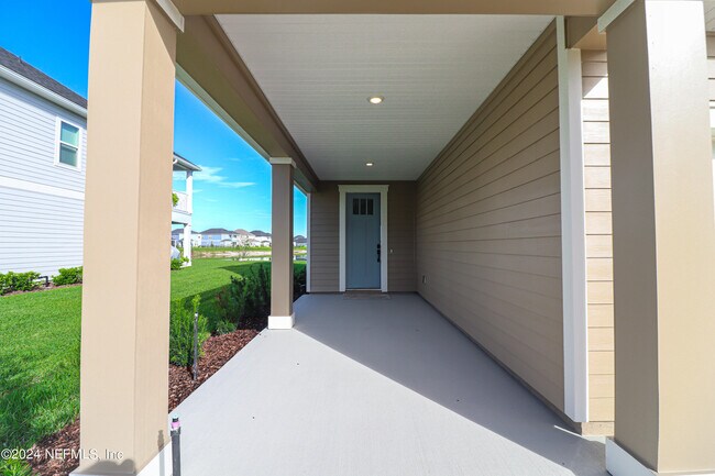 Building Photo - 483 Stargaze Ln