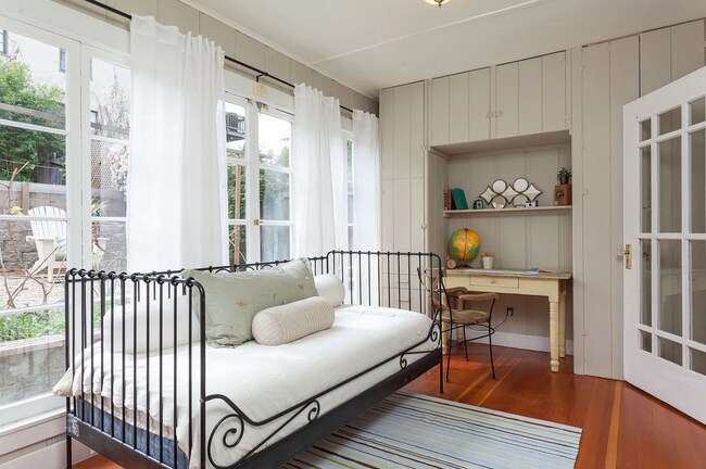 Building Photo - 4433 Brookdale Ave