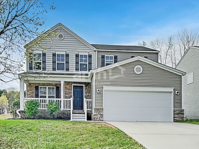 Building Photo - 226 Woodcreek Ln