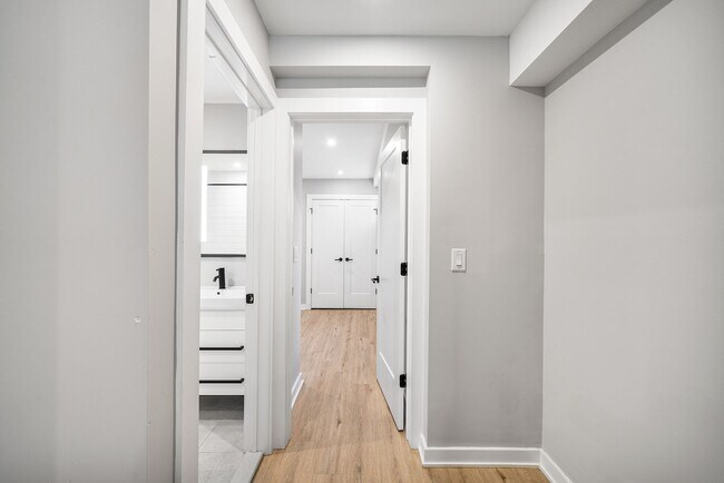 Building Photo - 1725 N 25th St