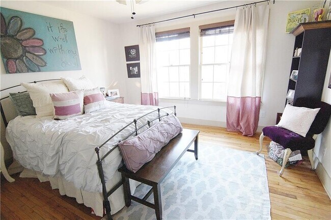 Building Photo - 3911 Willbert Rd