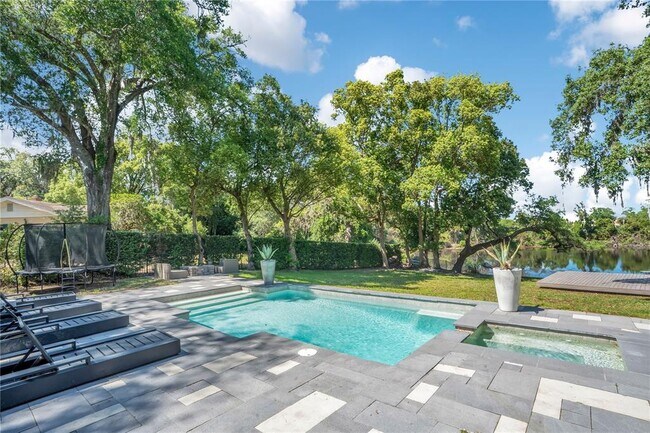 Building Photo - 1041 Tuscany Pl