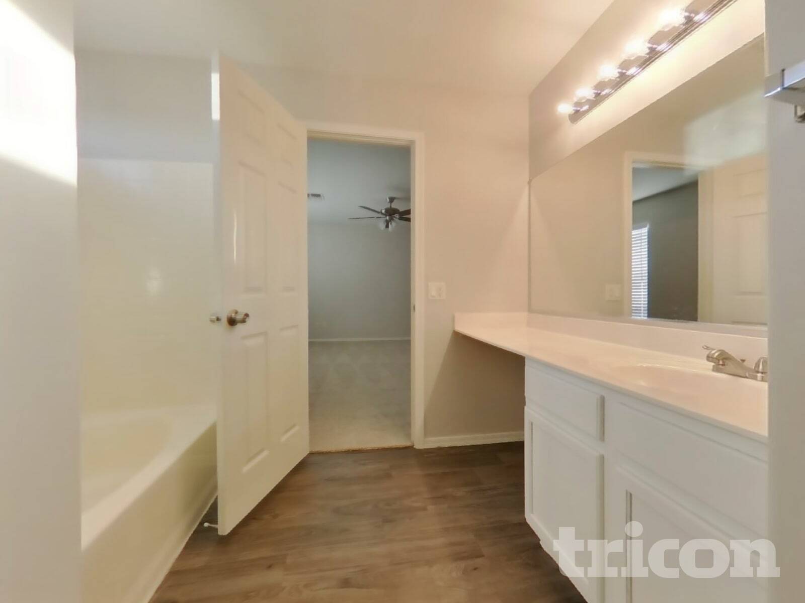 Building Photo - 3017 N 89th Dr