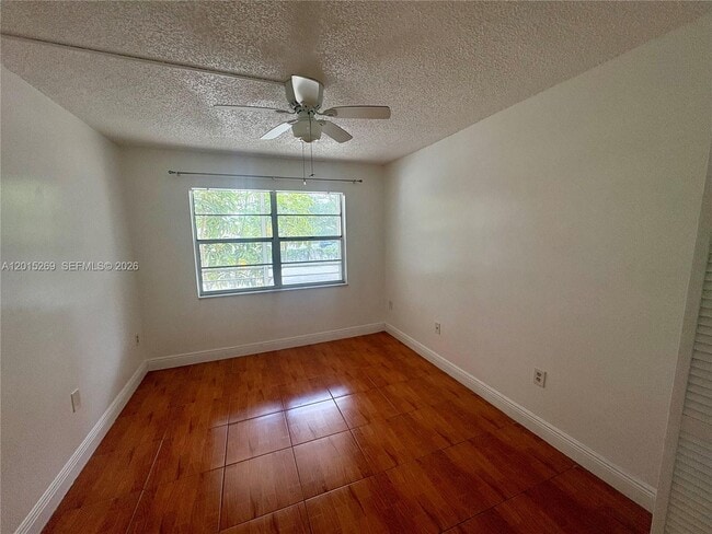 Building Photo - 4304 NW 9th Ave