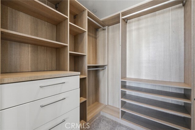 Building Photo - 1050 S Grand Ave