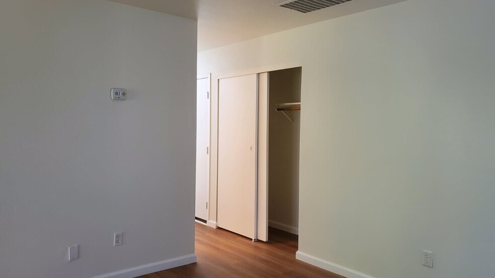 Building Photo - 2791 McBride Ln